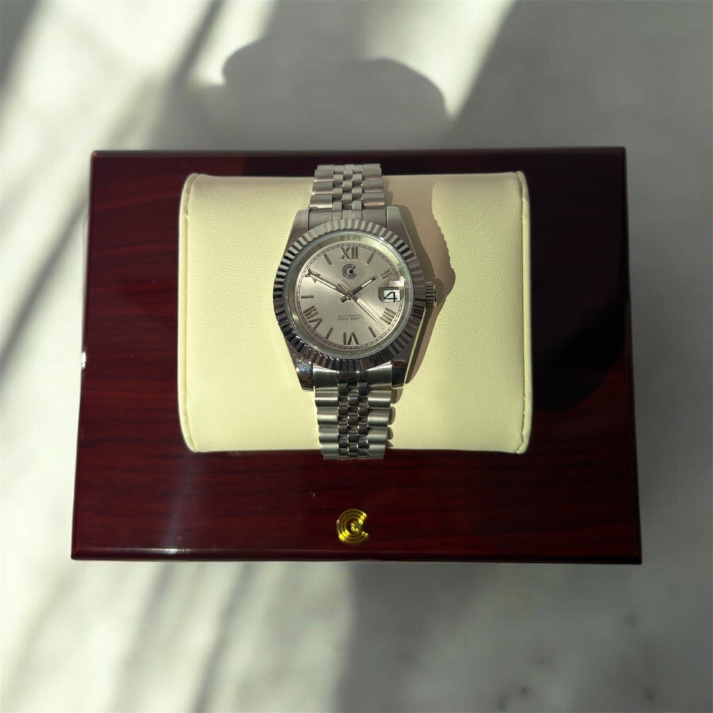 Clique Pearl Roman Dial